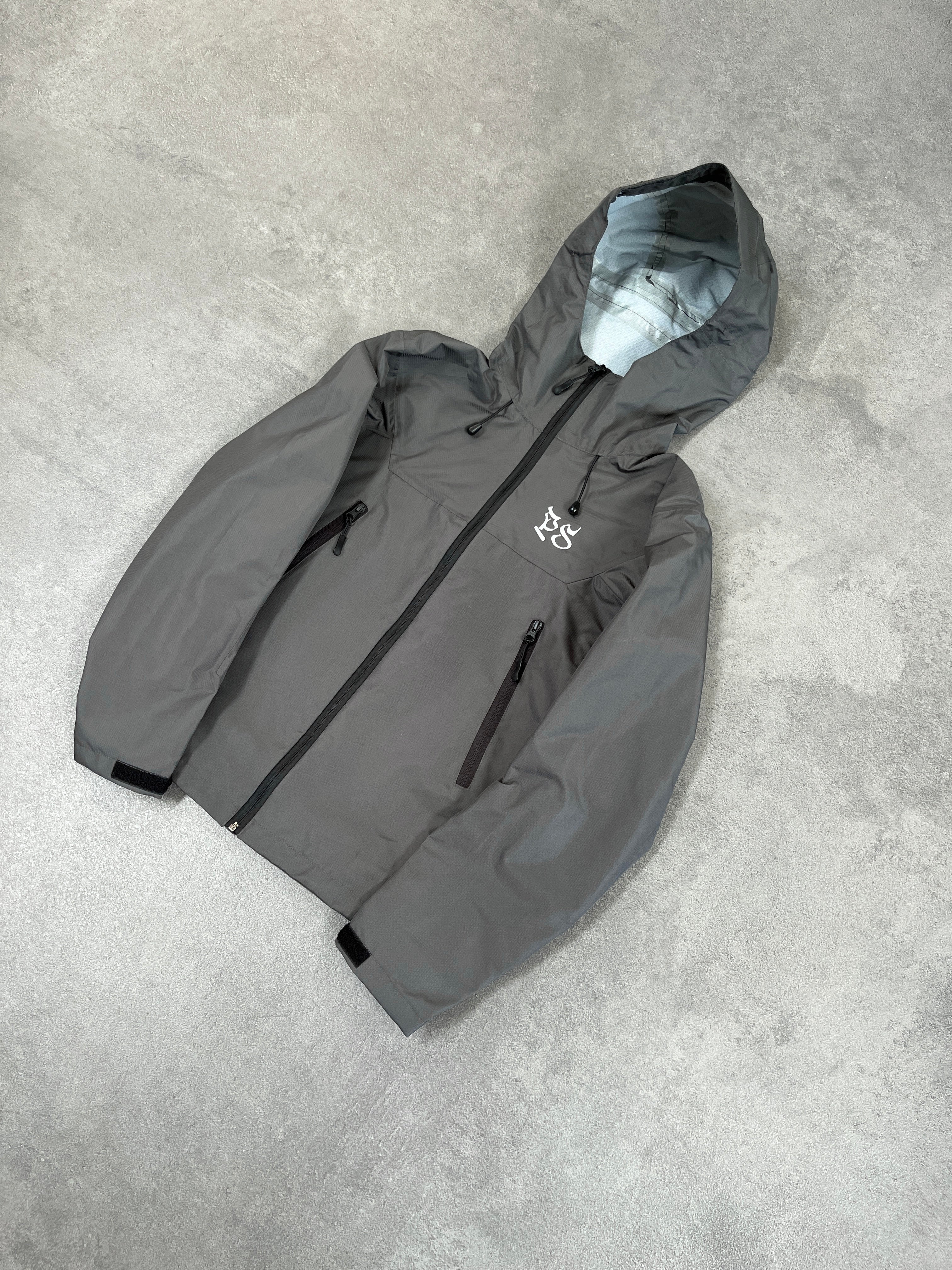CHARCOAL GRAY RIPSTOP RAIN JACKET - Image 3